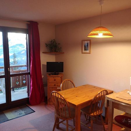 Studio coin montagne à Auris en Oisans avec vue magnifique Extérieur photo