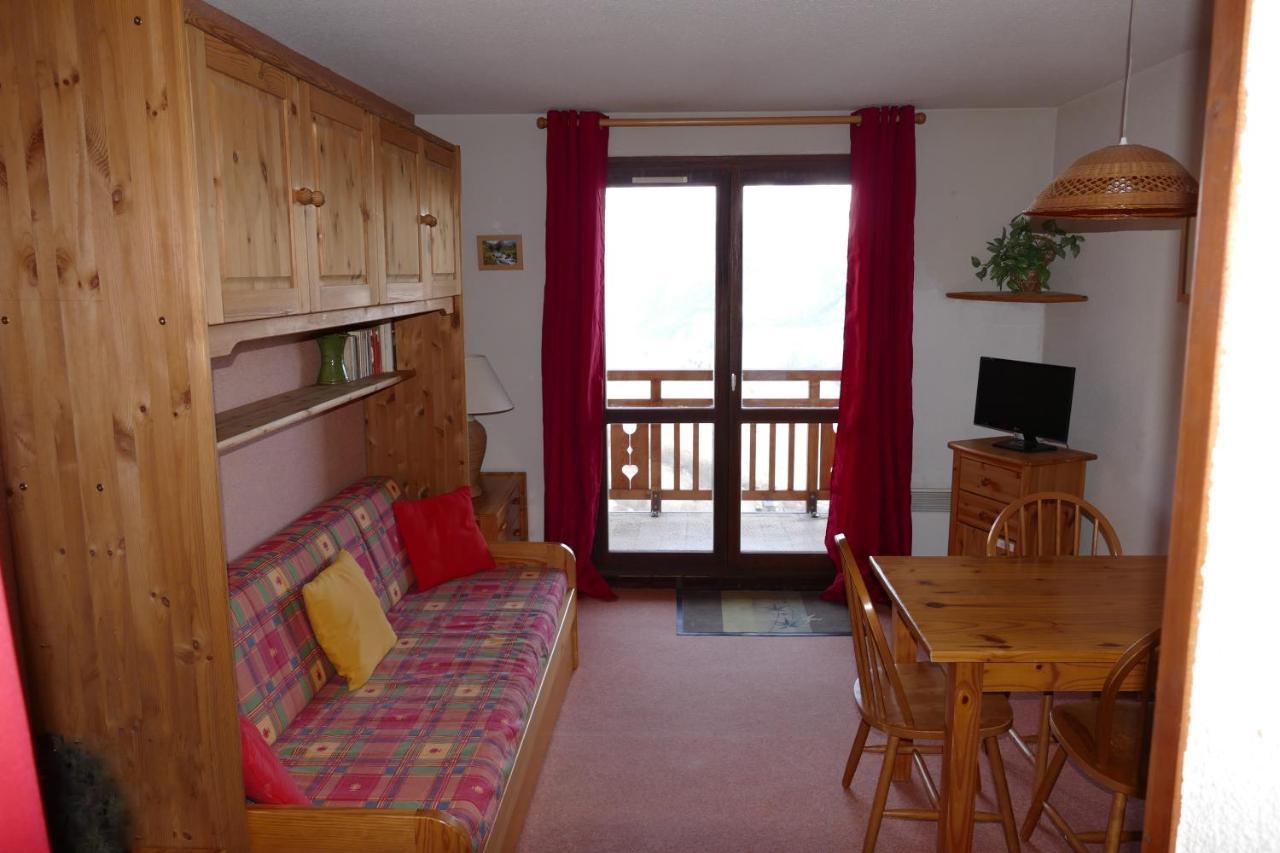 Studio coin montagne à Auris en Oisans avec vue magnifique Extérieur photo