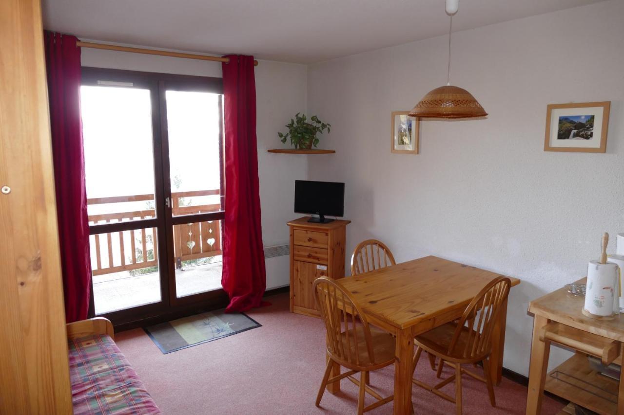 Studio coin montagne à Auris en Oisans avec vue magnifique Extérieur photo