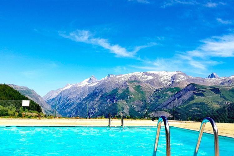 Studio coin montagne à Auris en Oisans avec vue magnifique Extérieur photo