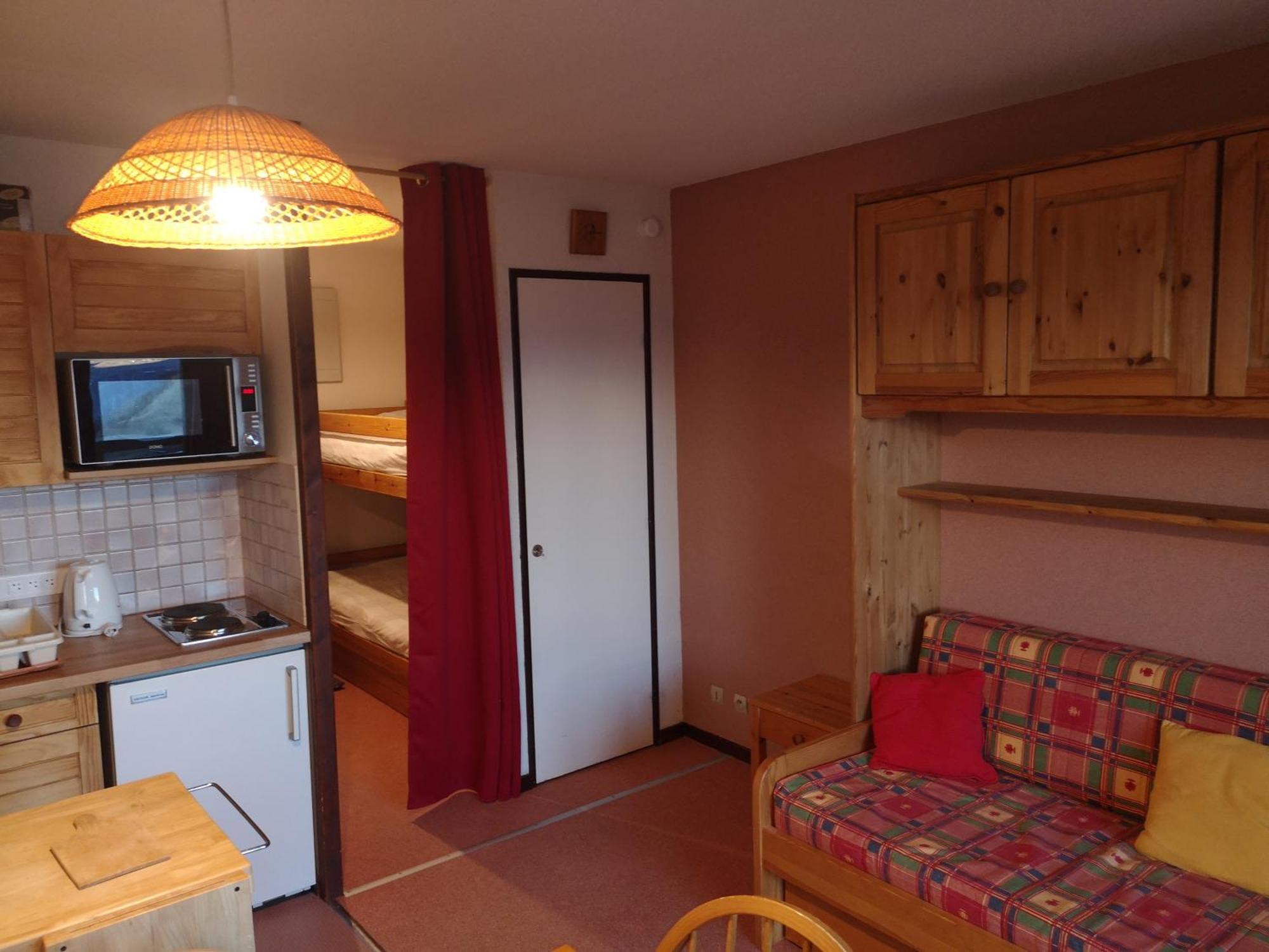 Studio coin montagne à Auris en Oisans avec vue magnifique Extérieur photo